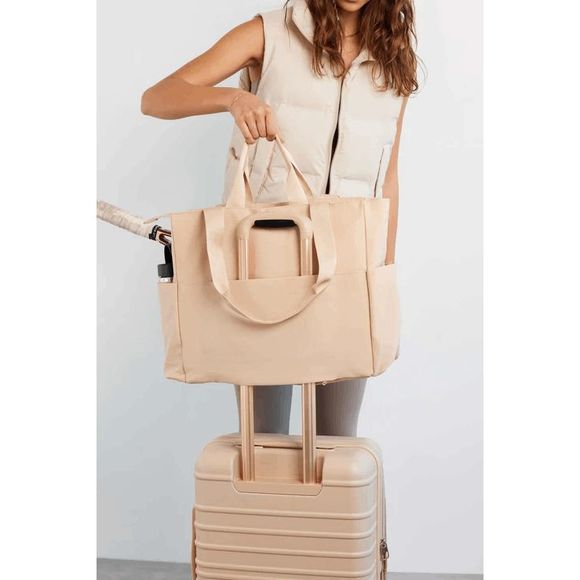 NWT Beis Sports Carryall Tote Duffle in Beige - Picture 5 of 8